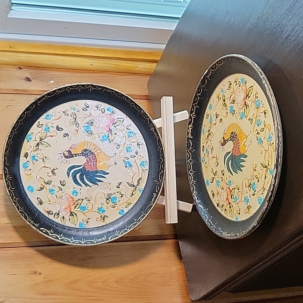 Vintage Hand Painted Paper Mache Barware Serving Tray Set